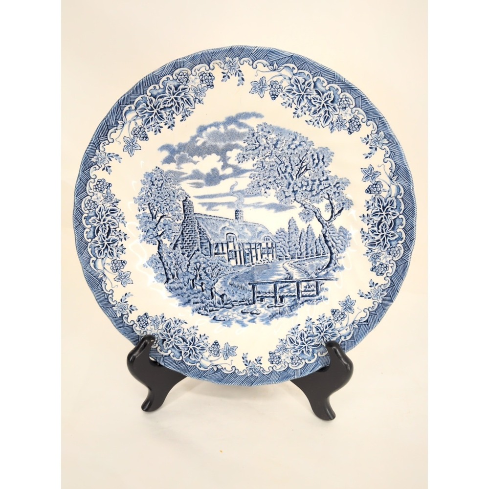 Vintage Churchill The Brook Blue Scalloped Edge Dinner Plate 10"